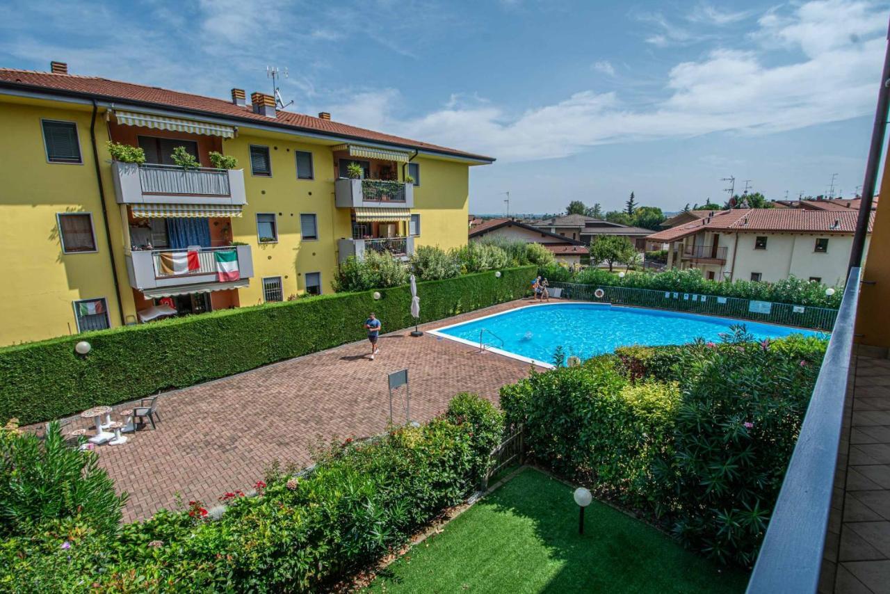 Garden Con Terrazzo E Piscina Desenzano del Garda
