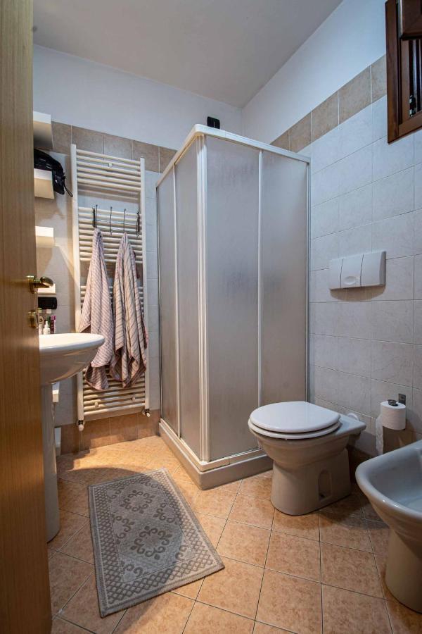Appartamento Garden Con Terrazzo E Piscina Desenzano del Garda